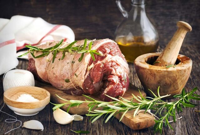 Boneless-Lamb-Leg-Roast_resized-640×435